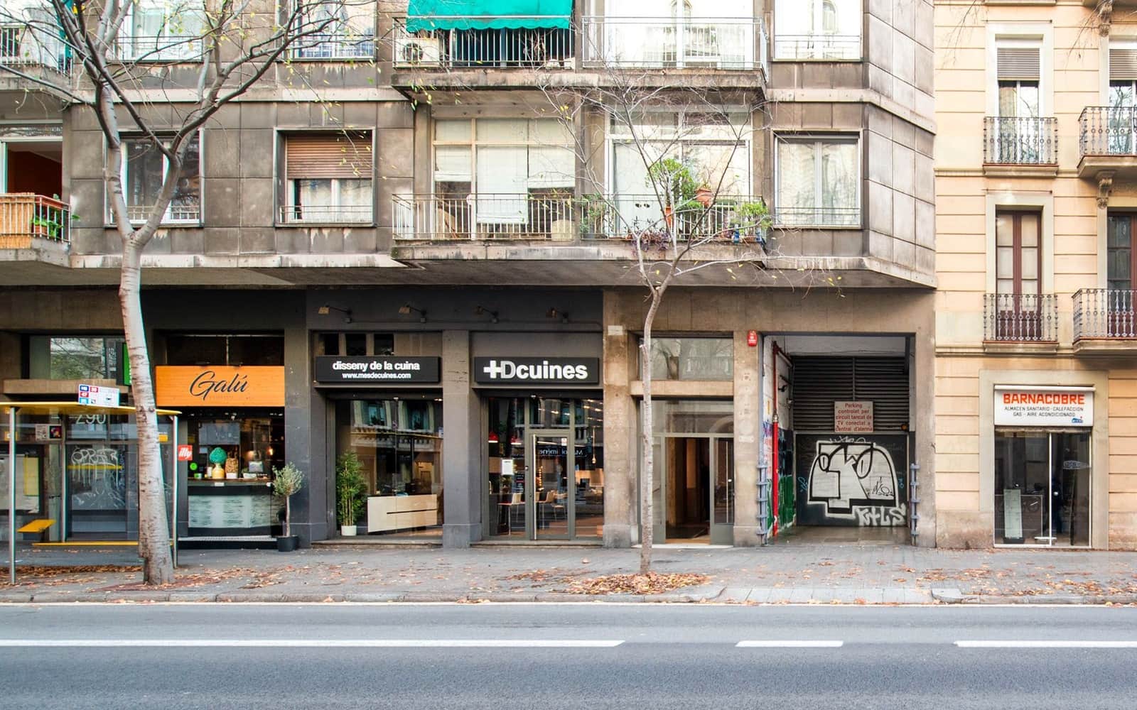 Commercial for rent in Barcelona city - € 13,000 (Ref: 9516551)