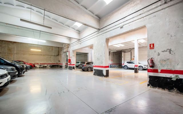 Commercial for rent in La Dreta de L'Eixample, Barcelona city - € 13,000 (Ref: 9516551)