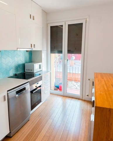 Apartamento de 2 habitaciones en Sants, Barcelona ciudad en alquiler - 1.897 € (Ref: 9516552)