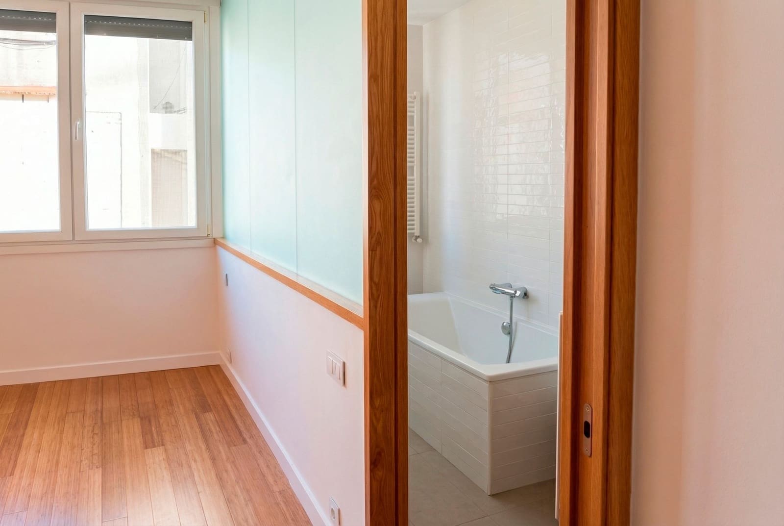 Apartamento de 2 habitaciones en Barcelona ciudad en alquiler - 1.897 € (Ref: 9516552)