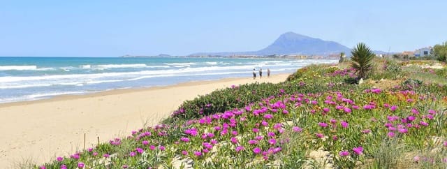 3 makuuhuone Omakotitalo myytävänä paikassa Devessa - Monte Pego, Dénia mukana uima-altaan 
autotalli - 475 000 € (Ref: 9523641)