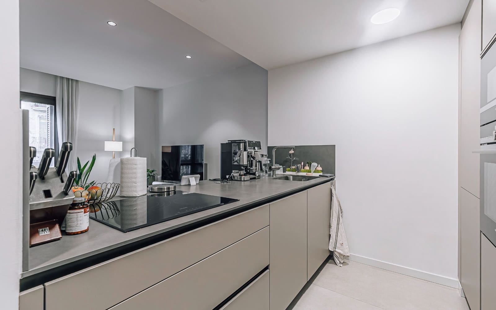 3 soveværelse Lejlighed til salg i Barcelona by med swimmingpool garage - € 910.000 (Ref: 9528909)