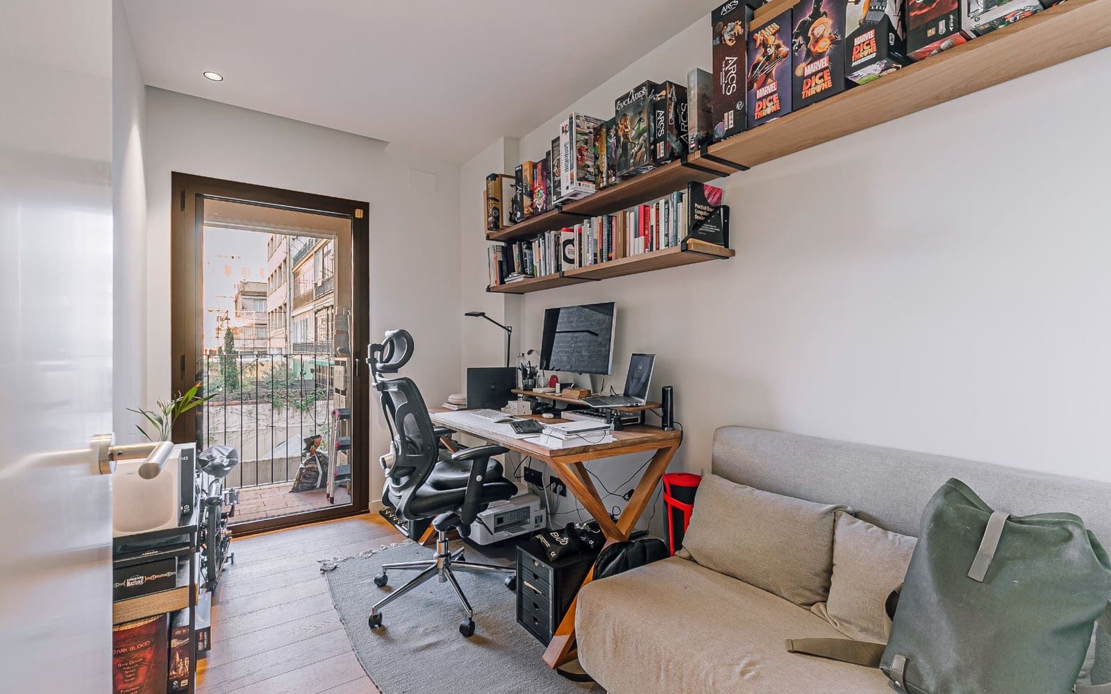 3 soveværelse Lejlighed til salg i Barcelona by med swimmingpool garage - € 910.000 (Ref: 9528909)