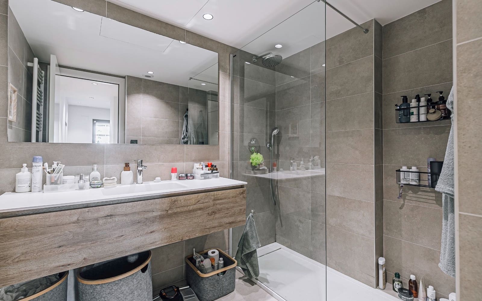 3 soveværelse Lejlighed til salg i Barcelona by med swimmingpool garage - € 910.000 (Ref: 9528909)