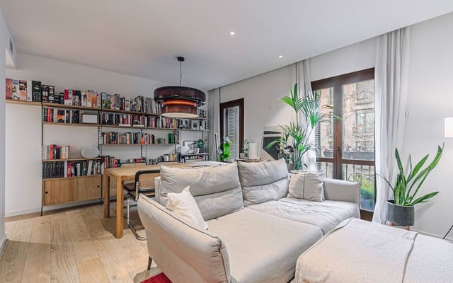 3 soveværelse Lejlighed til salg i L'Antiga Esquerra de L'Eixample, Barcelona by med swimmingpool garage - € 910.000 (Ref: 9528909)