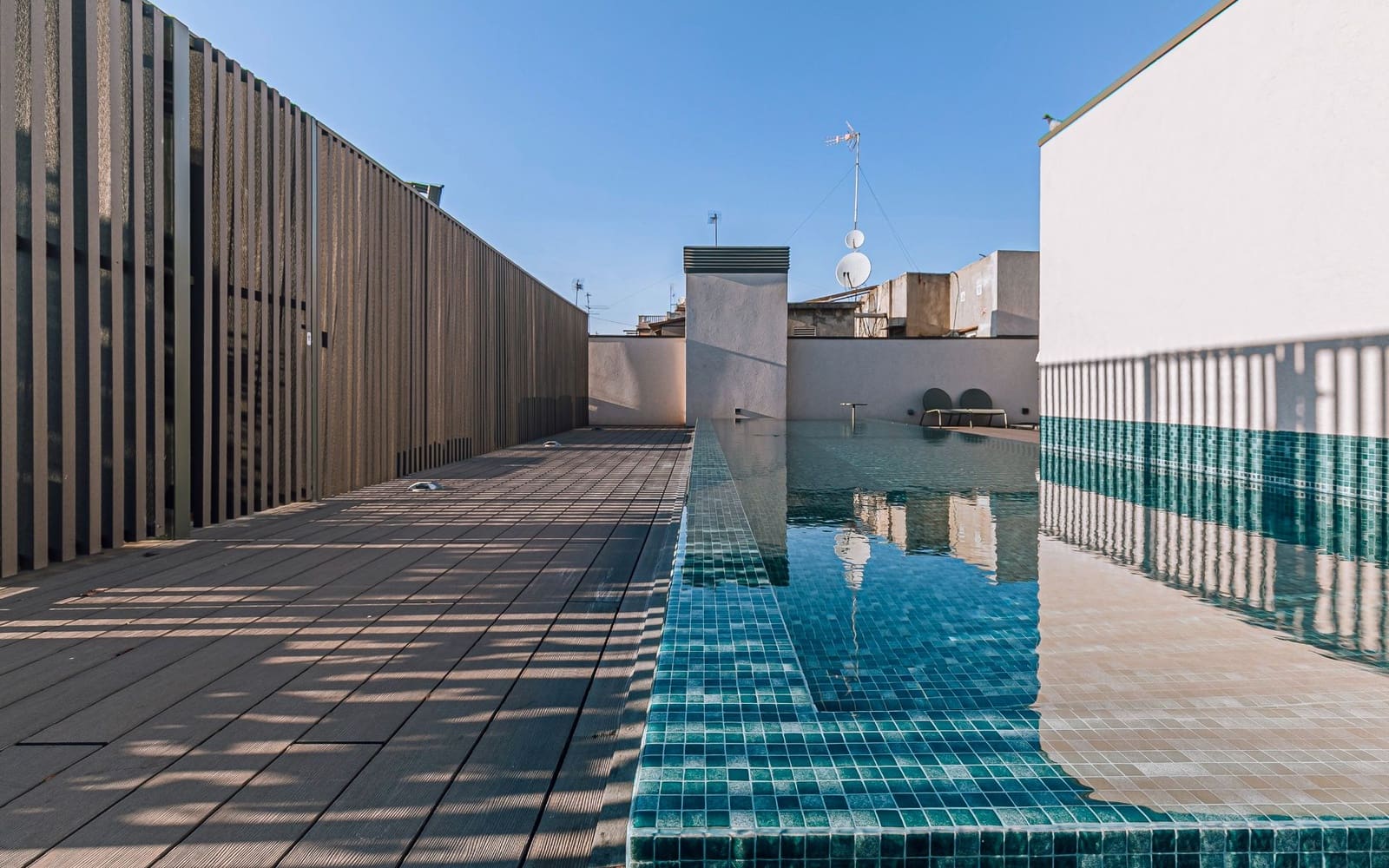 3 soveværelse Lejlighed til salg i Barcelona by med swimmingpool garage - € 910.000 (Ref: 9528909)