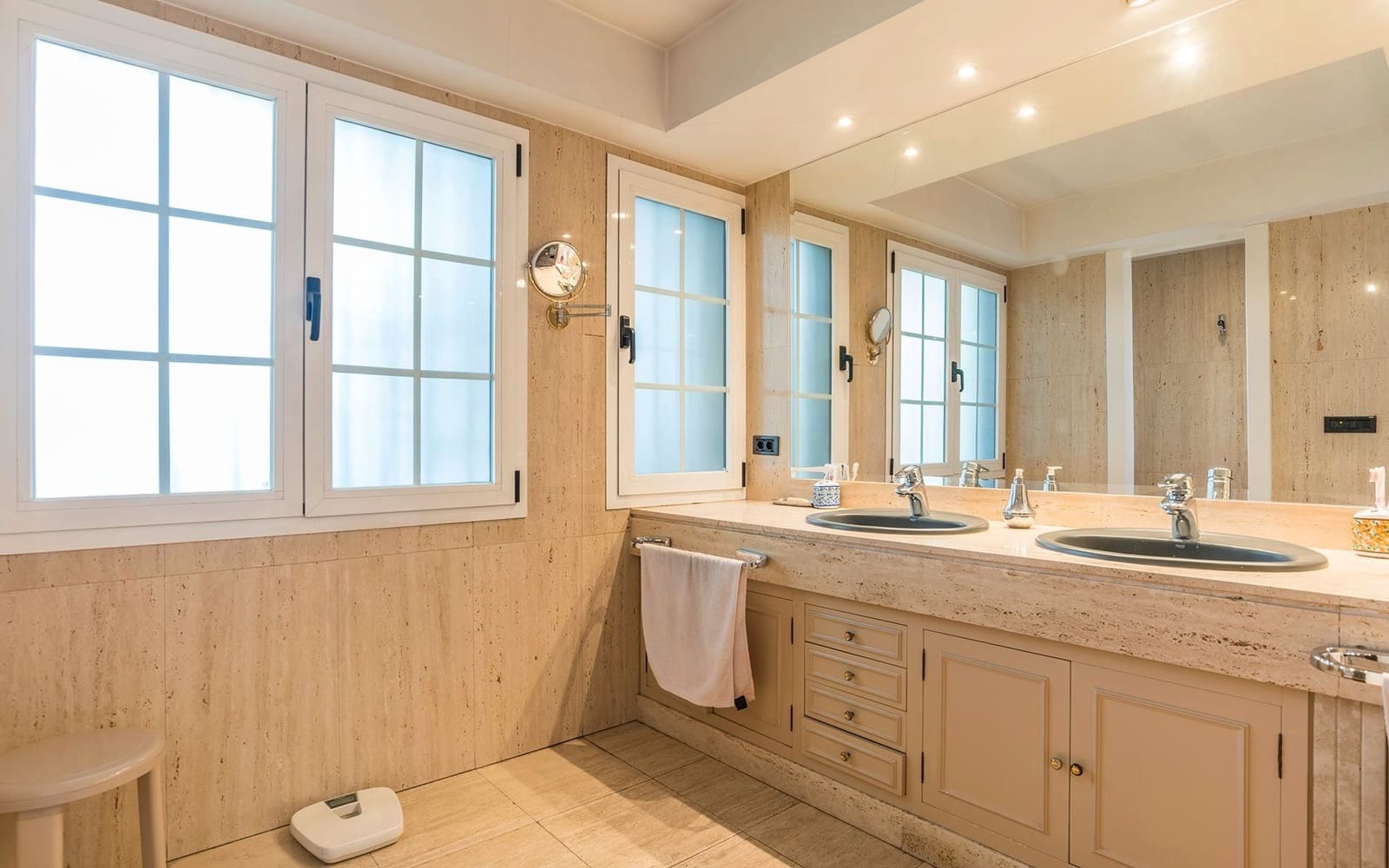 6 soveværelse Villa til salg i Galapagar med swimmingpool garage - € 1.980.000 (Ref: 9528911)