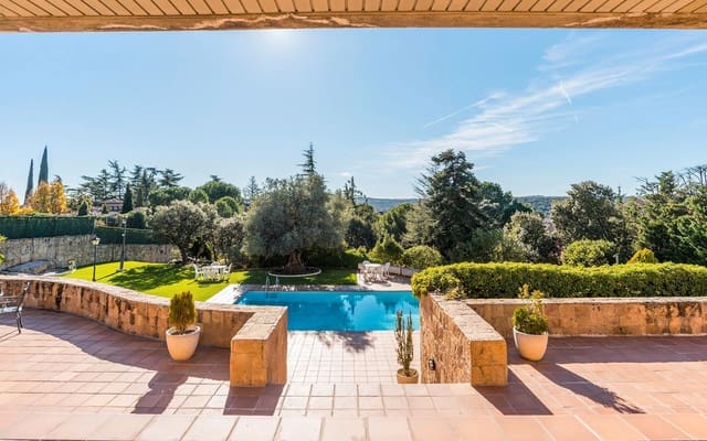 6 slaapkamer Villa te koop in Galapagar met zwembad garage - € 1.980.000 (Ref: 9528911)