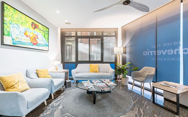 Erhverv til salg i El Putxet i El Farró, Barcelona by - € 450.000 (Ref: 9542071)