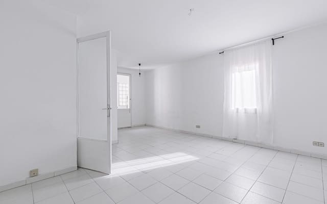 2 quarto Apartamento para venda em El Fort Pienc, Barcelona cidade - 370 000 € (Ref: 9542366)