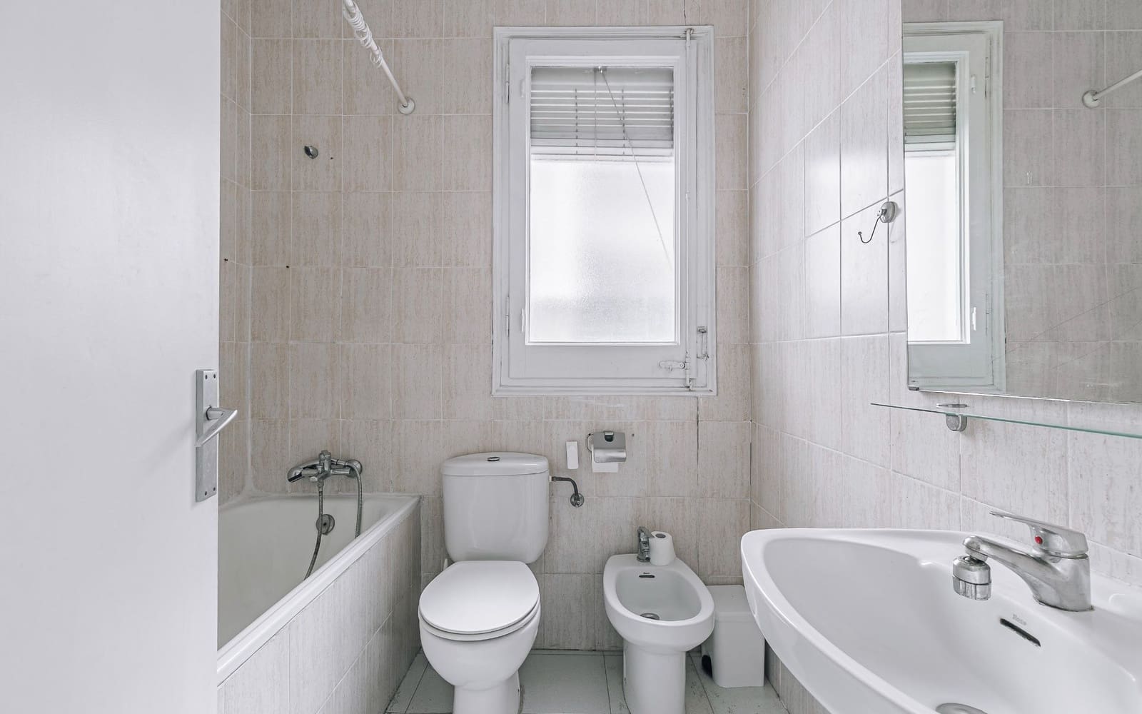 2 quarto Apartamento para venda em Barcelona cidade - 370 000 € (Ref: 9542366)