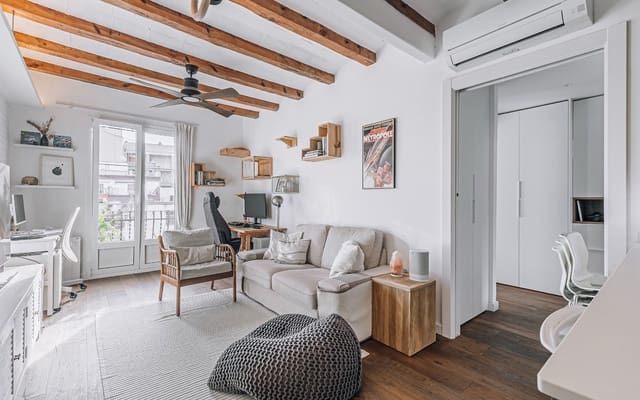 2 quarto Penthouse para venda em El Poble Sec, Barcelona cidade - 465 000 € (Ref: 9542543)