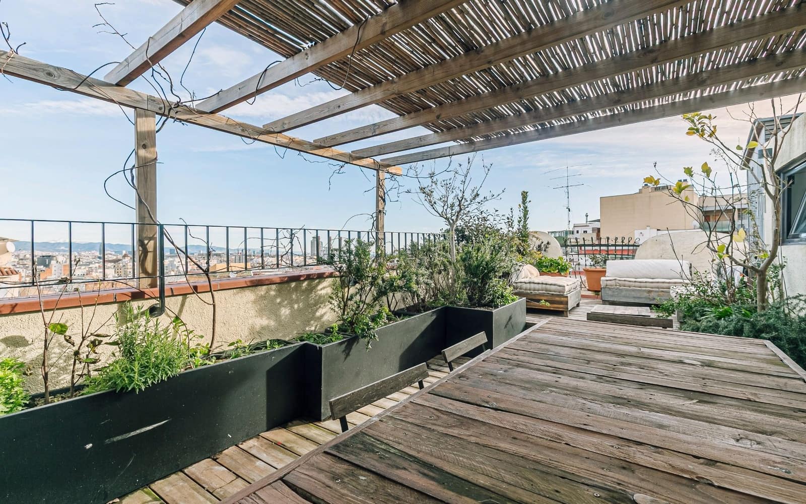 2 quarto Penthouse para venda em Barcelona cidade - 465 000 € (Ref: 9542543)