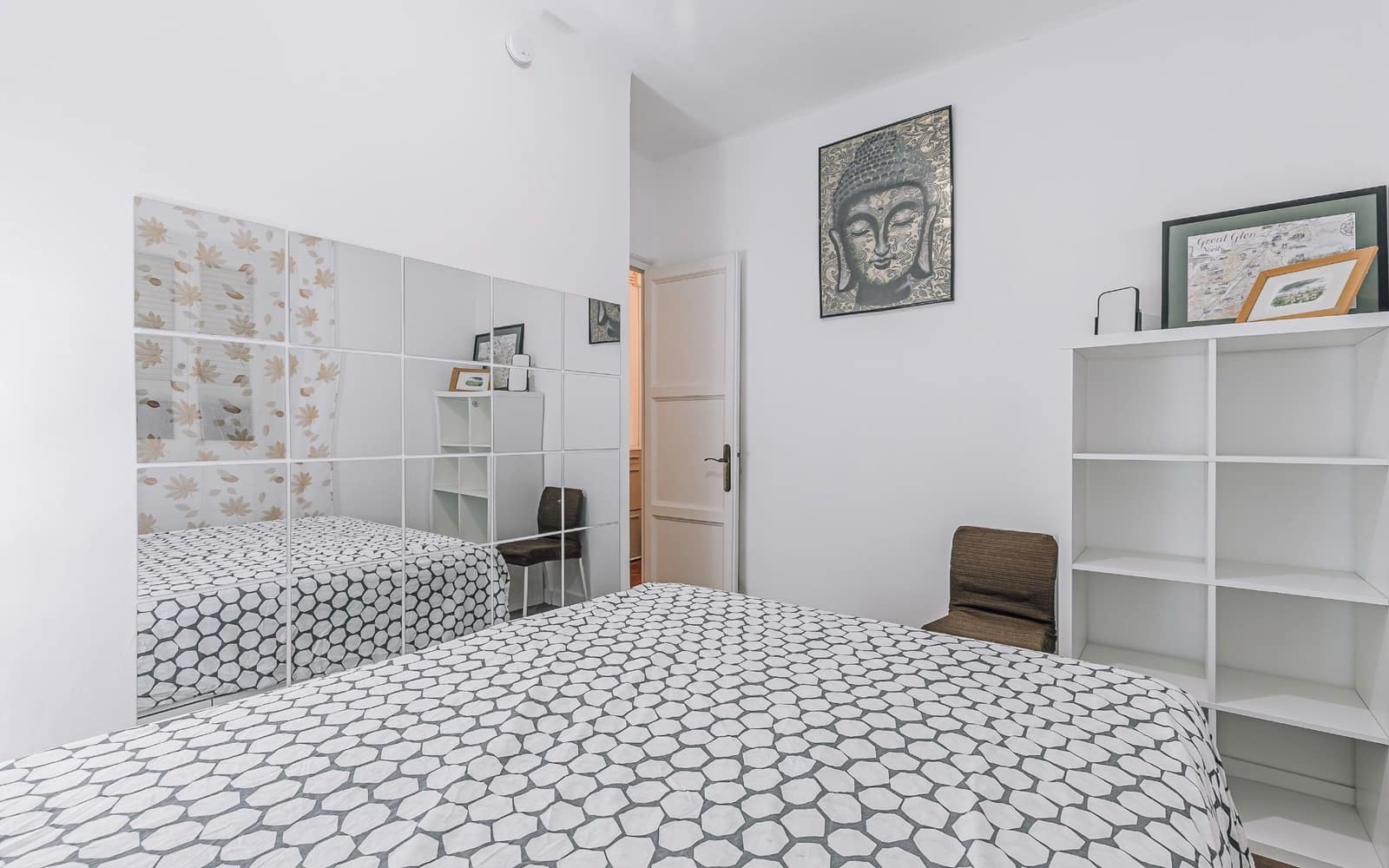 3 soveværelse Lejlighed til salg i Barcelona by - € 390.000 (Ref: 9548990)