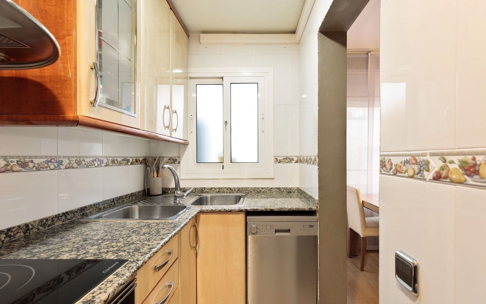 Piso de 3 habitaciones en Badalona en venta - 250.000 € (Ref: 9552341)