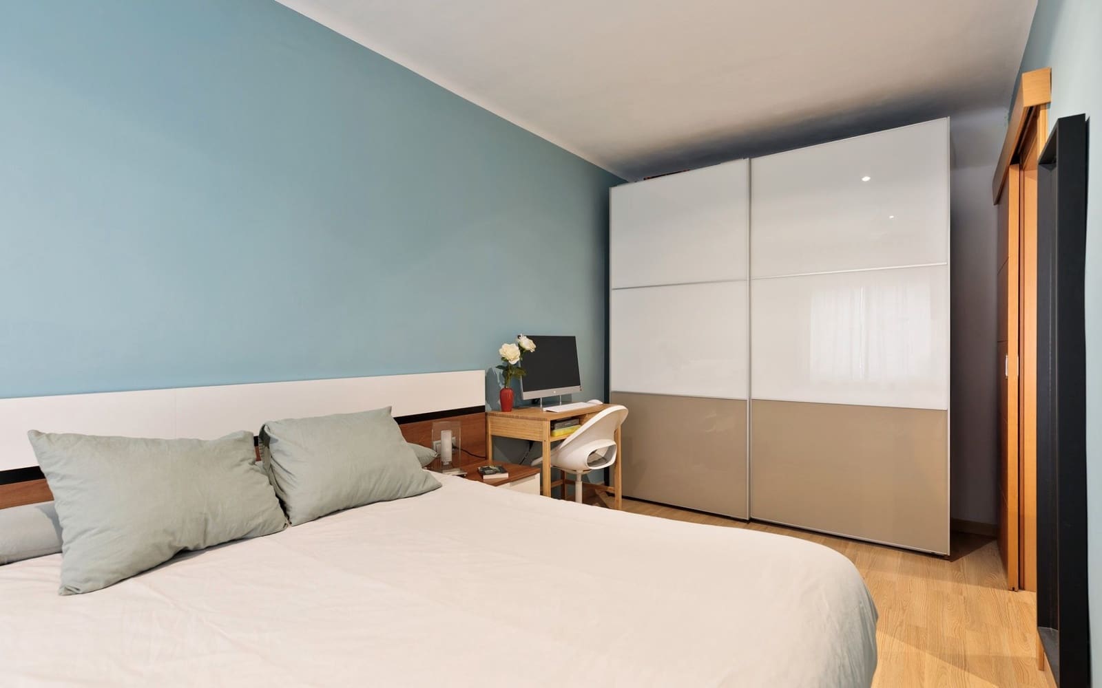 Piso de 3 habitaciones en Badalona en venta - 250.000 € (Ref: 9552341)