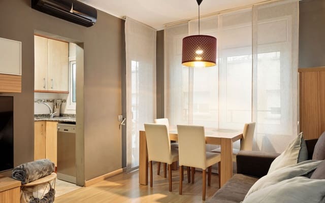 Piso de 3 habitaciones en Badalona en venta - 250.000 € (Ref: 9552341)