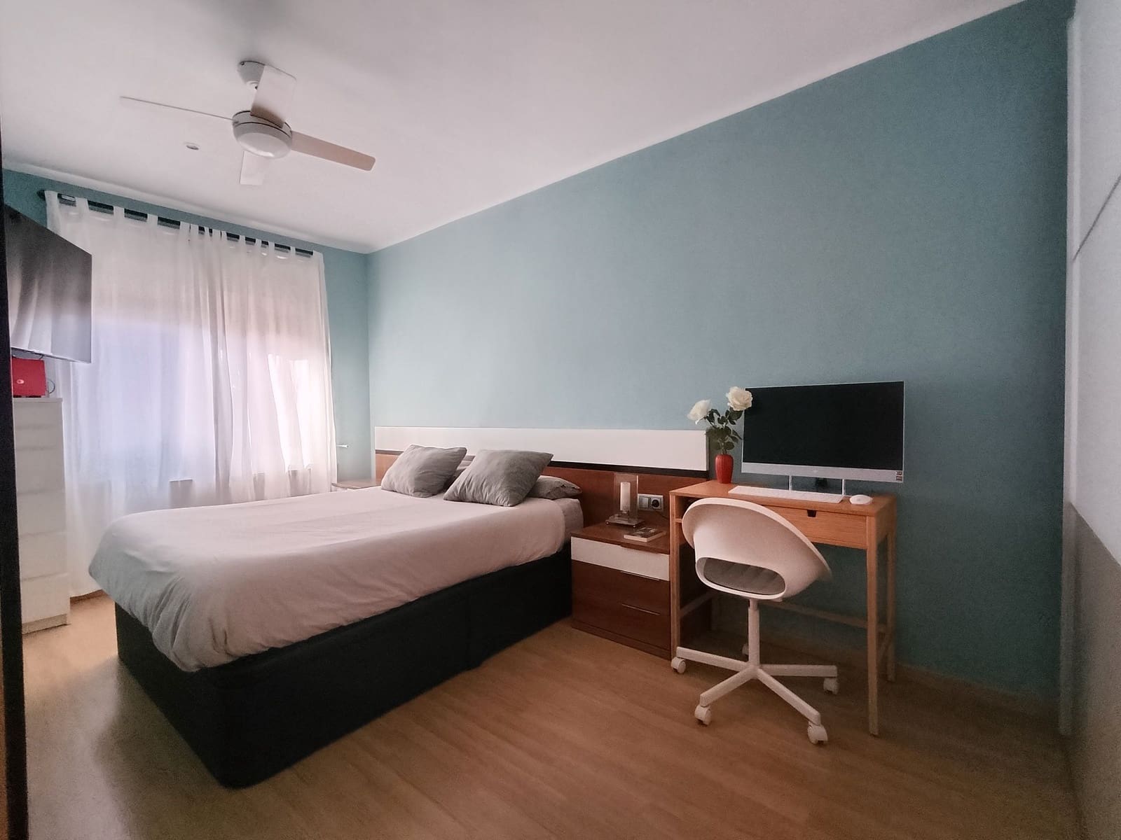 Piso de 3 habitaciones en Badalona en venta - 250.000 € (Ref: 9552341)