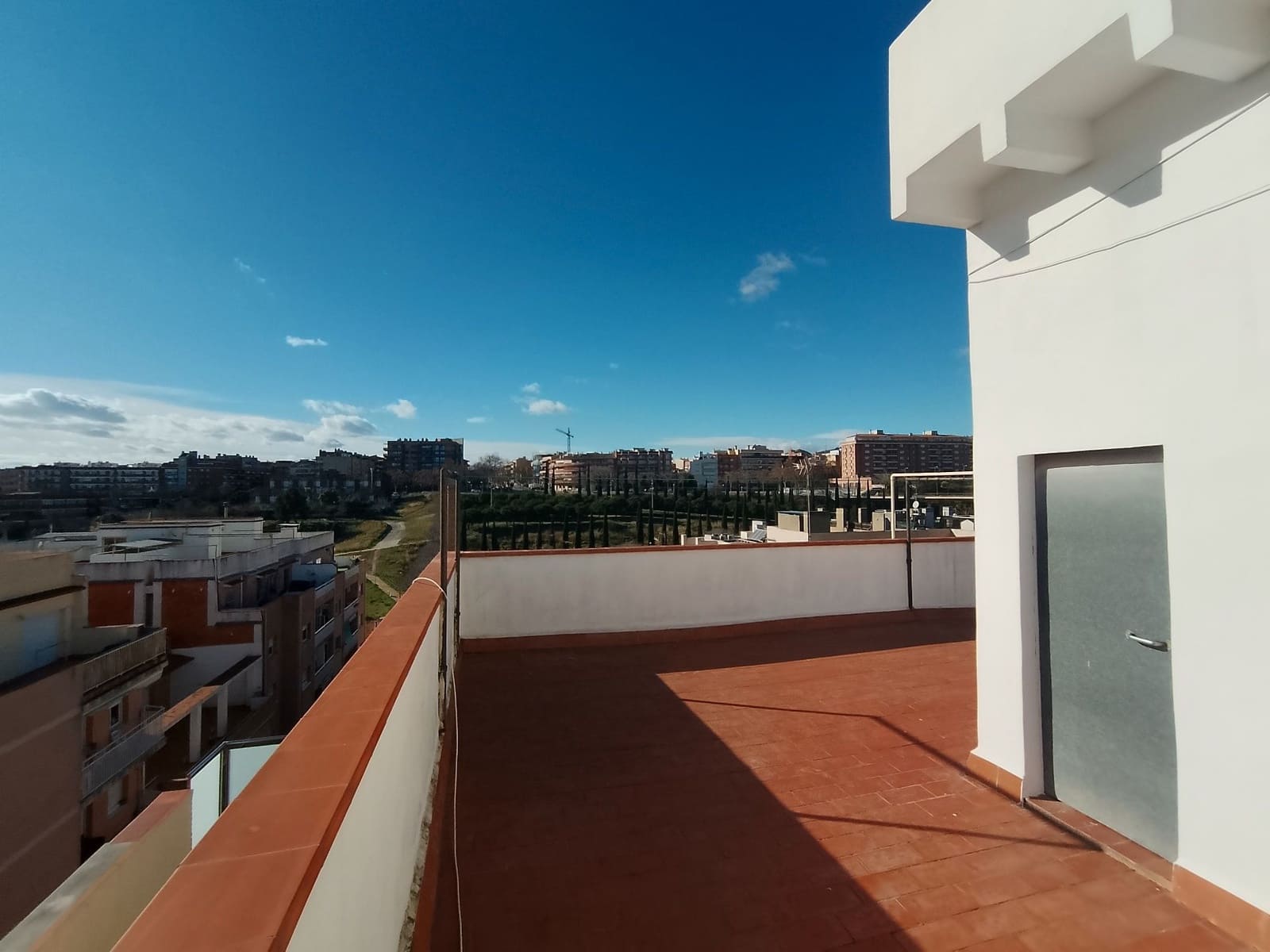 Piso de 3 habitaciones en Badalona en venta - 250.000 € (Ref: 9552341)