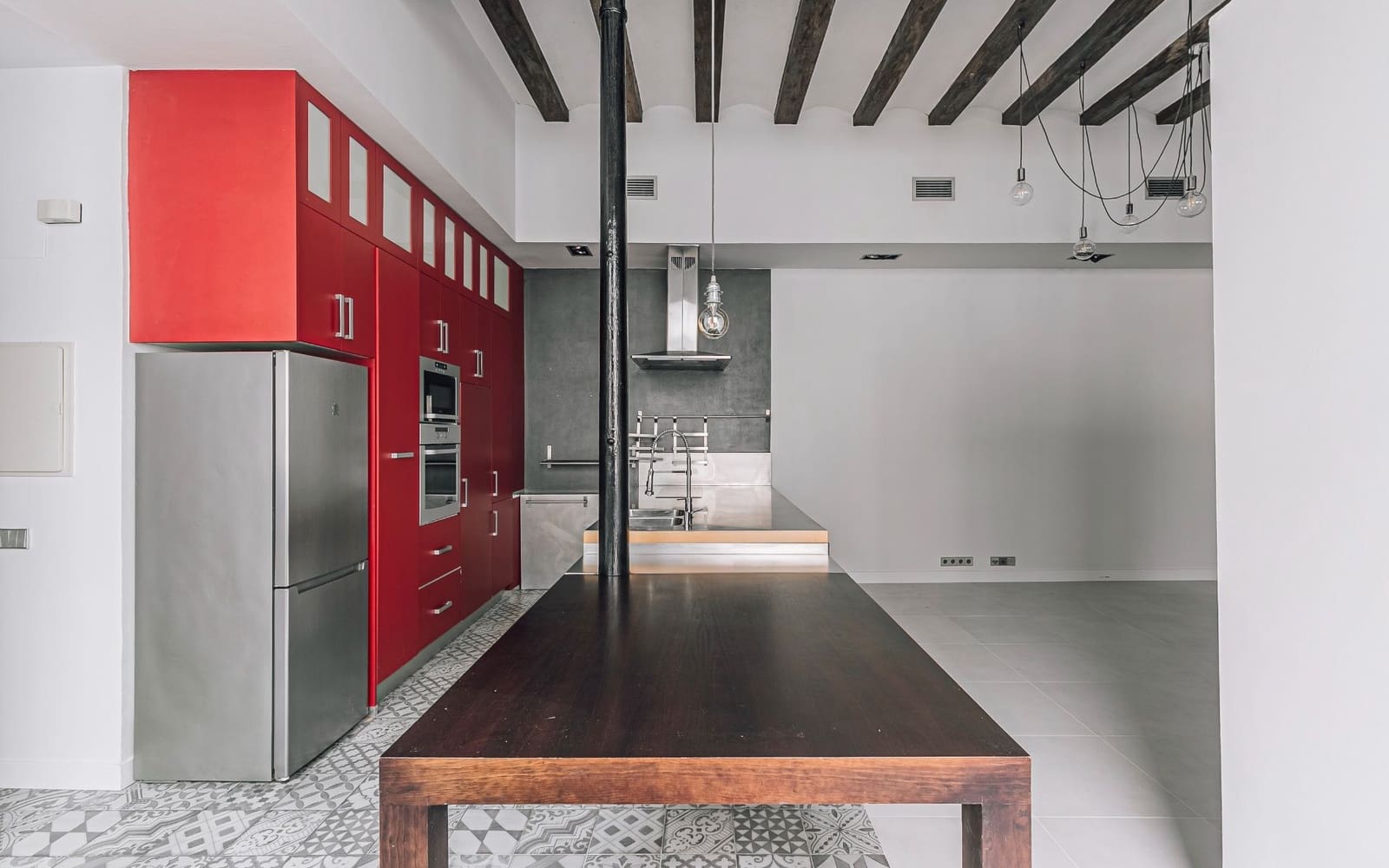 Loft de 2 habitaciones en Barcelona ciudad en alquiler - 1.462 € (Ref: 9552342)