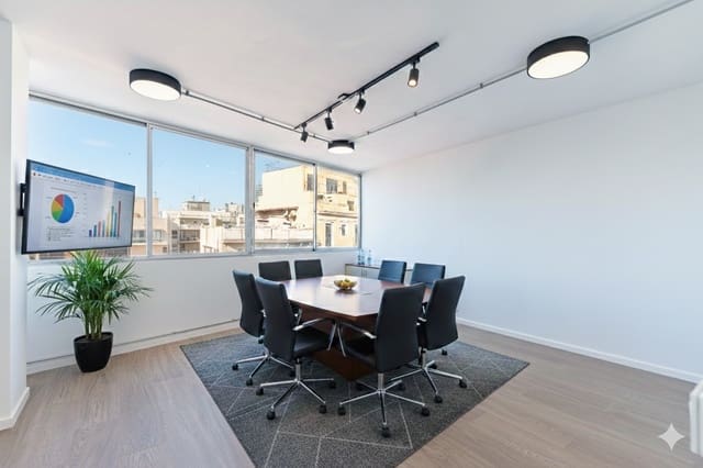 Kontor til leie i El Parc i La Llacuna del Poblenou, Barcelona by - € 4 500 (Ref: 9553176)