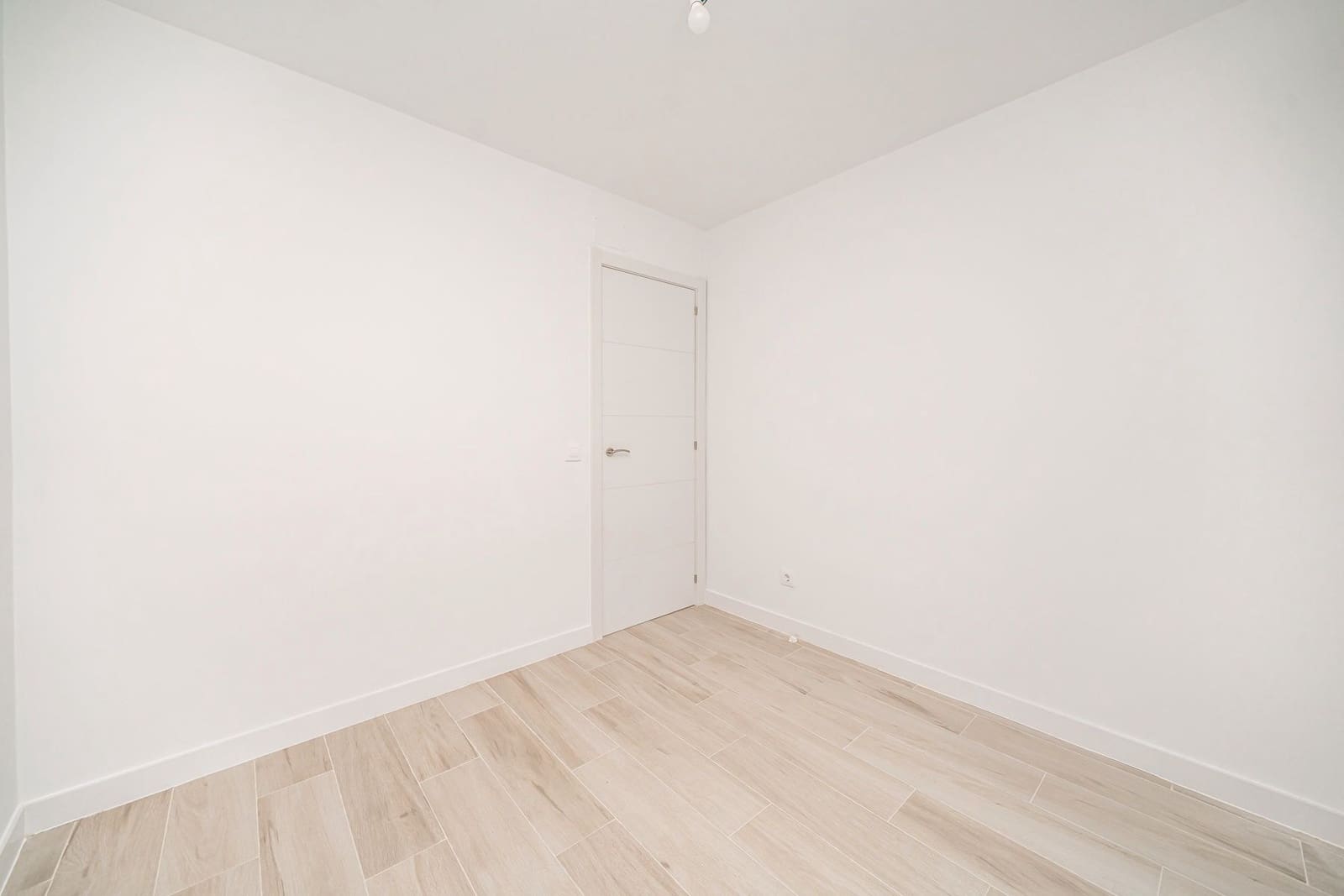 2 slaapkamer Flat te koop in Madrid stad - € 313.000 (Ref: 9553177)