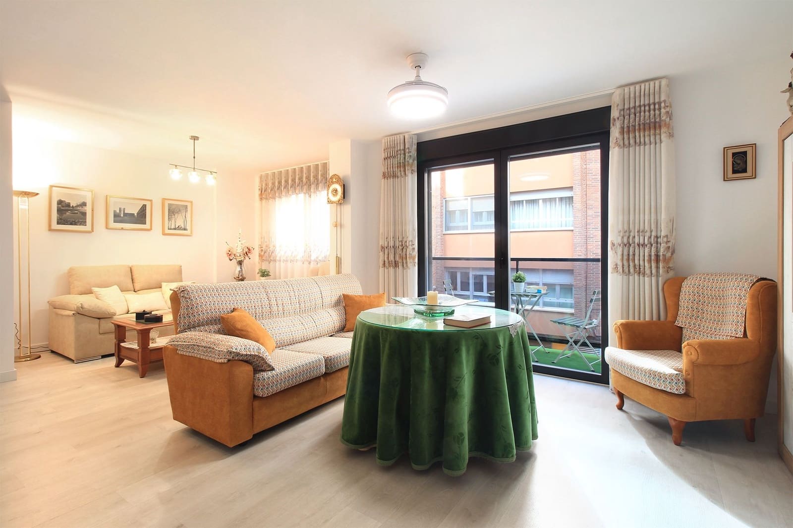 2 sypialnia Mieszkanie na sprzedaż w Miasto Albacete - 242 500 € (Ref: 9554374)