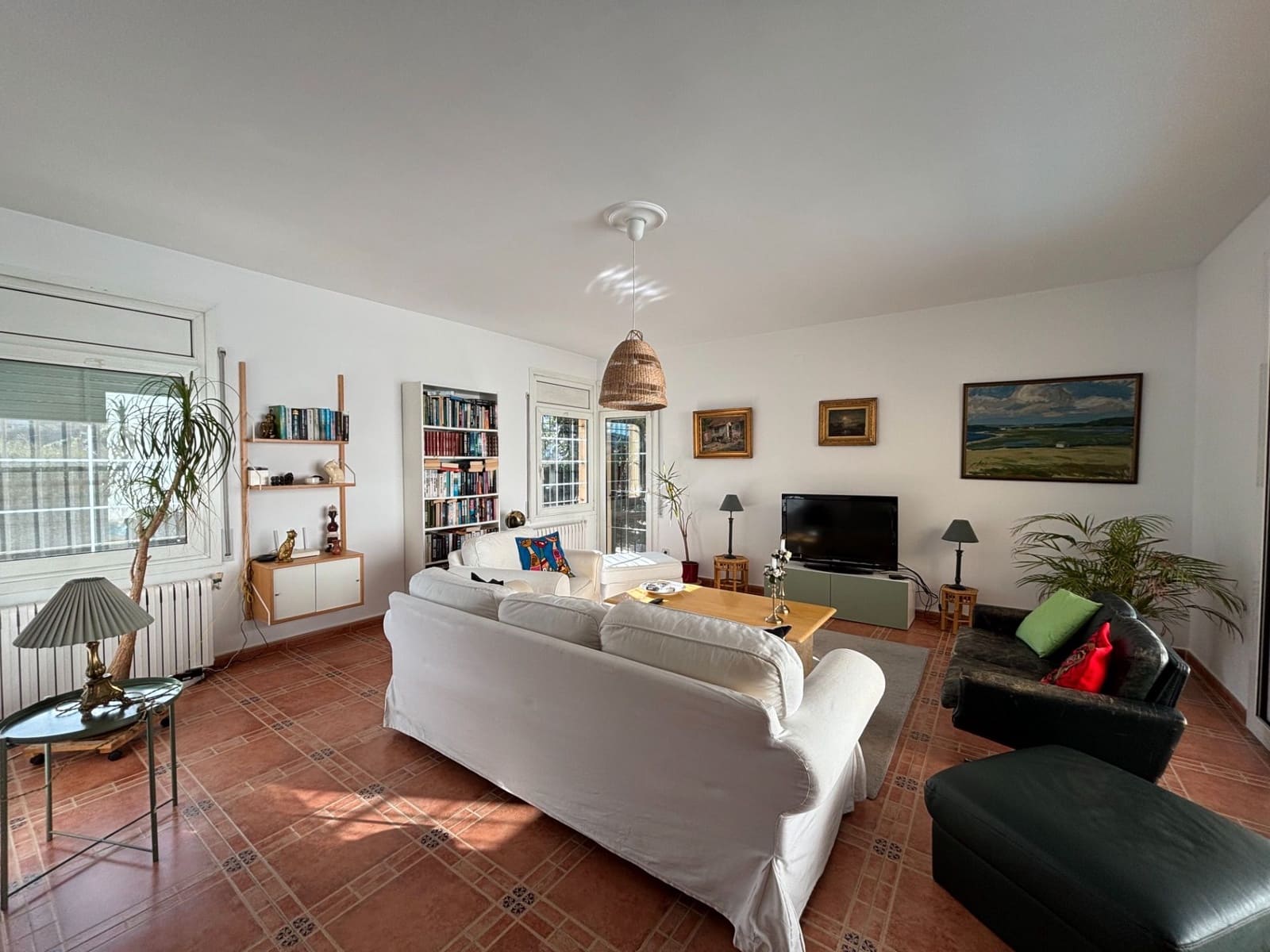 3 bedroom Villa for sale in Argentona with pool garage - € 440,000 (Ref: 9558986)