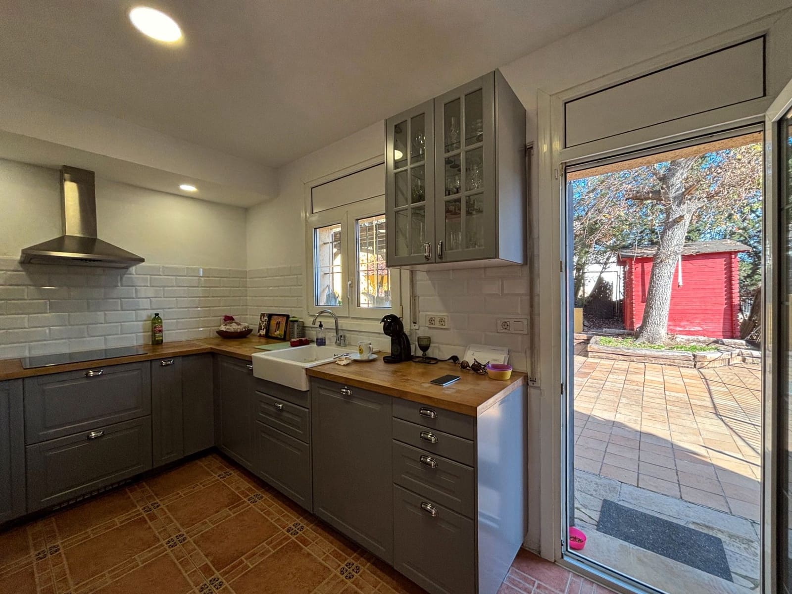 3 bedroom Villa for sale in Argentona with pool garage - € 440,000 (Ref: 9558986)