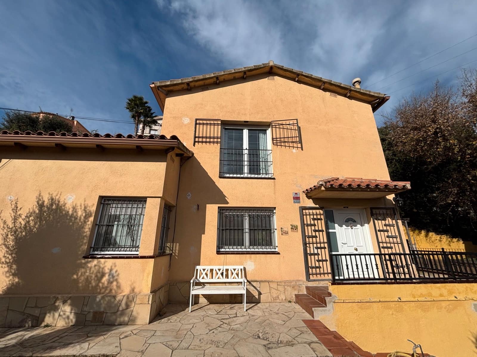 3 bedroom Villa for sale in Argentona with pool garage - € 440,000 (Ref: 9558986)