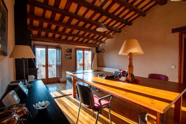 4 Zimmer Doppelhaus zu verkaufen in Palol de Revardit mit Garage - 750.000 € (Ref: 9563995)