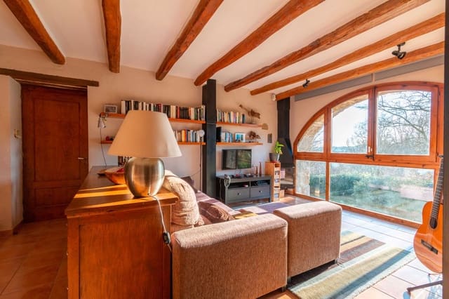 4 Zimmer Doppelhaus zu verkaufen in Palol de Revardit mit Garage - 750.000 € (Ref: 9563995)