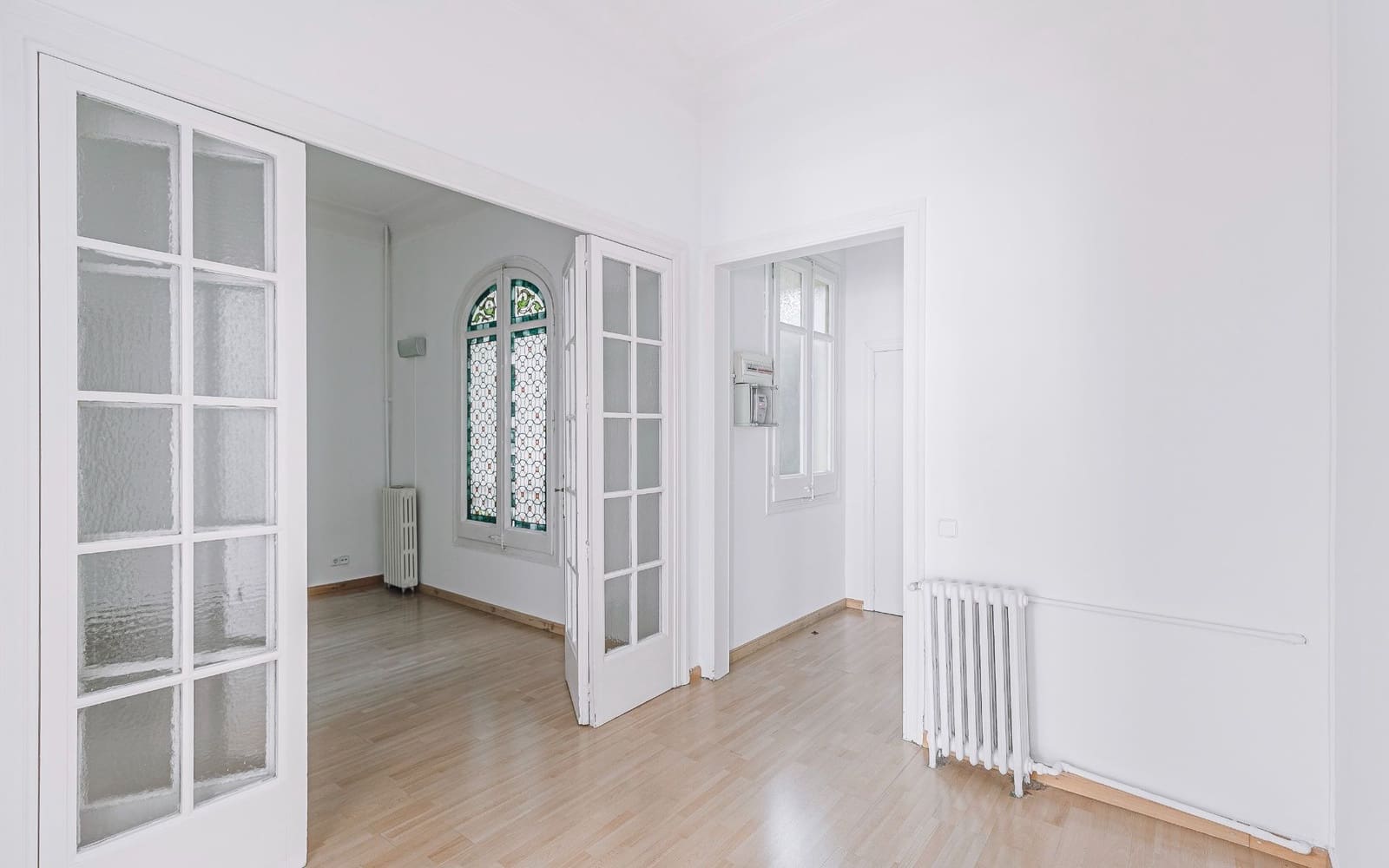 Kontor til leje i Barcelona by - € 1.300 (Ref: 9566450)