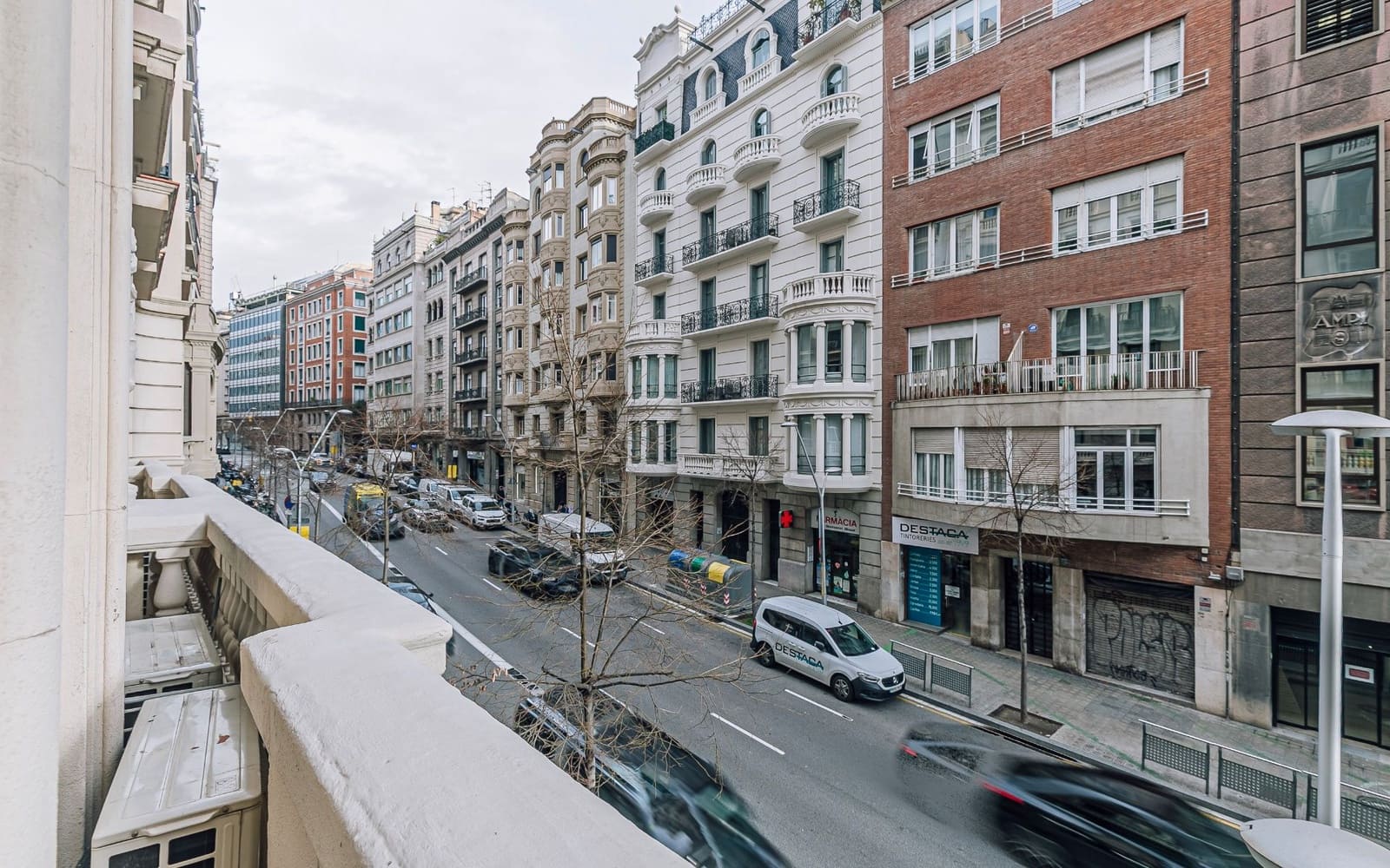 Kontor til leje i Barcelona by - € 1.300 (Ref: 9566450)