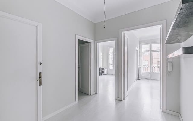 Kontor til leje i Sant Gervasi - Galvany, Barcelona by - € 1.100 (Ref: 9566451)