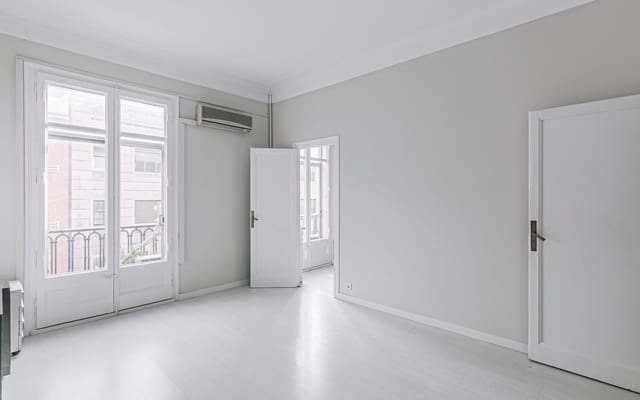 Kontor til leje i Sant Gervasi - Galvany, Barcelona by - € 1.100 (Ref: 9566451)