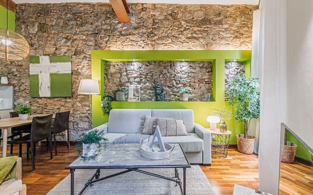 1 soveværelse Lejlighed til salg i Sant Pere, Santa Caterina i La Ribera, Barcelona by - € 325.000 (Ref: 9566452)