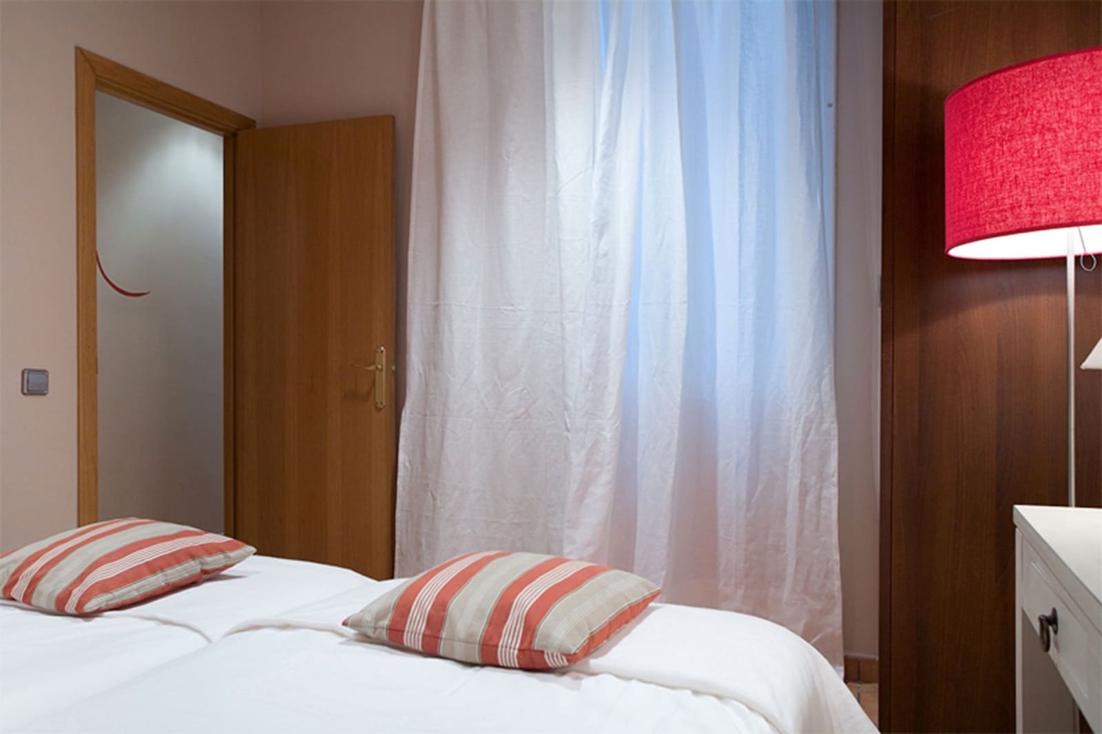 Piso de 2 habitaciones en Barcelona ciudad en venta - 405.000 € (Ref: 9566625)