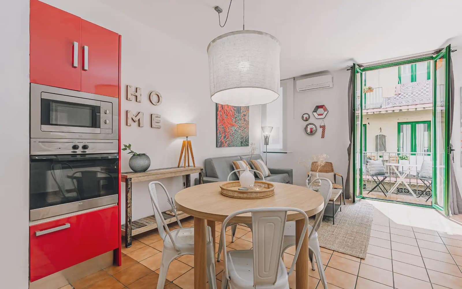 2 slaapkamer Flat te koop in Barcelona stad - € 415.000 (Ref: 9566625)