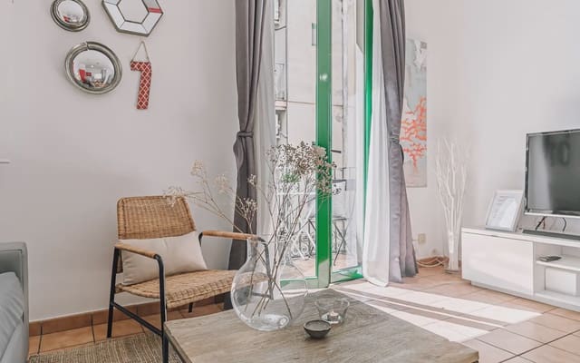 2 slaapkamer Flat te koop in El Barri Gòtic, Barcelona stad - € 415.000 (Ref: 9566625)