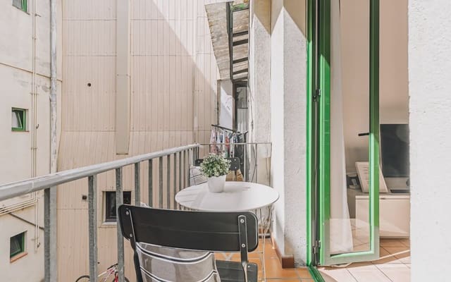 2 slaapkamer Flat te koop in El Barri Gòtic, Barcelona stad - € 415.000 (Ref: 9566625)