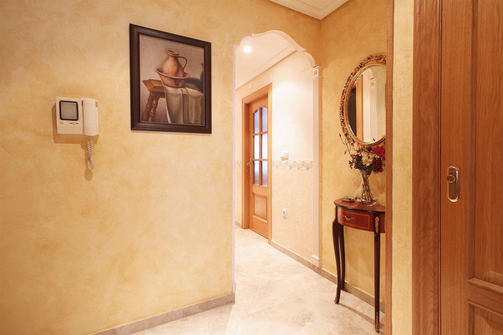 4 soveværelse Lejlighed til salg i Albacete by - € 360.000 (Ref: 9571635)