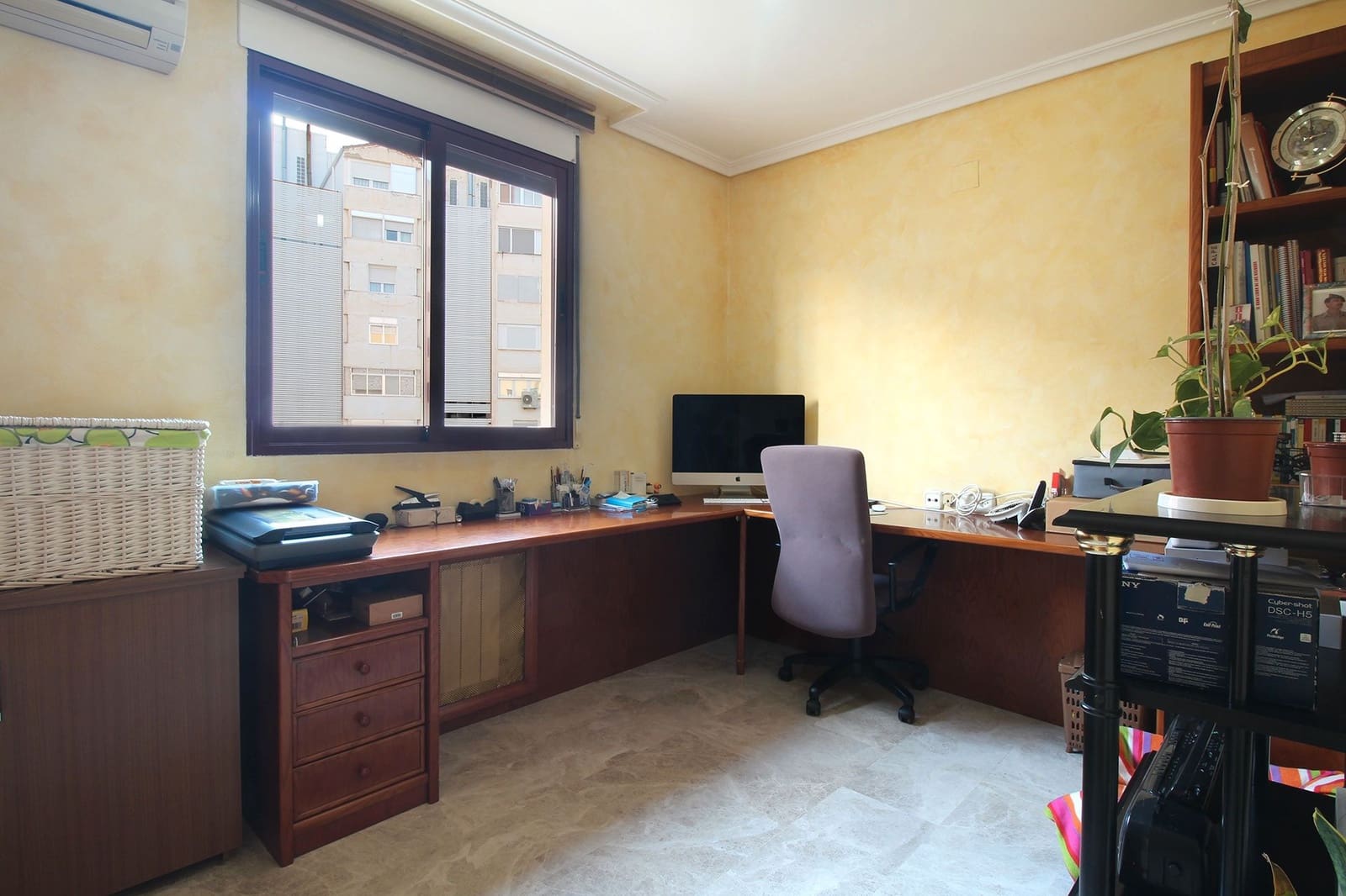 4 soveværelse Lejlighed til salg i Albacete by - € 360.000 (Ref: 9571635)