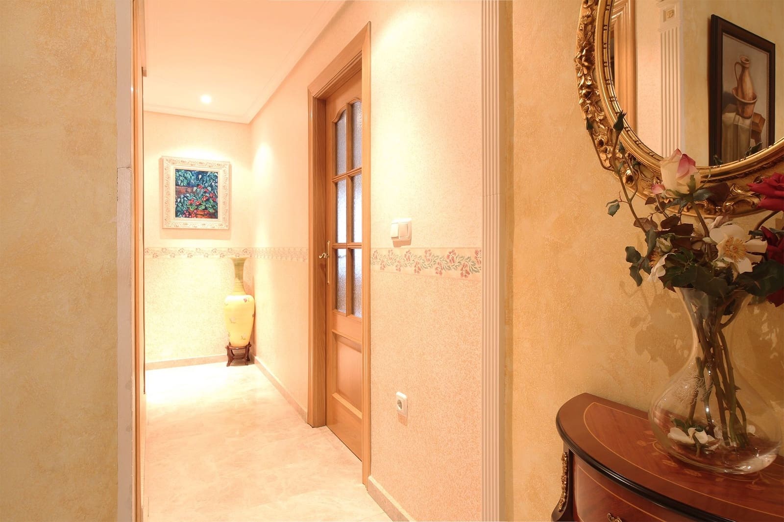 4 soveværelse Lejlighed til salg i Albacete by - € 360.000 (Ref: 9571635)