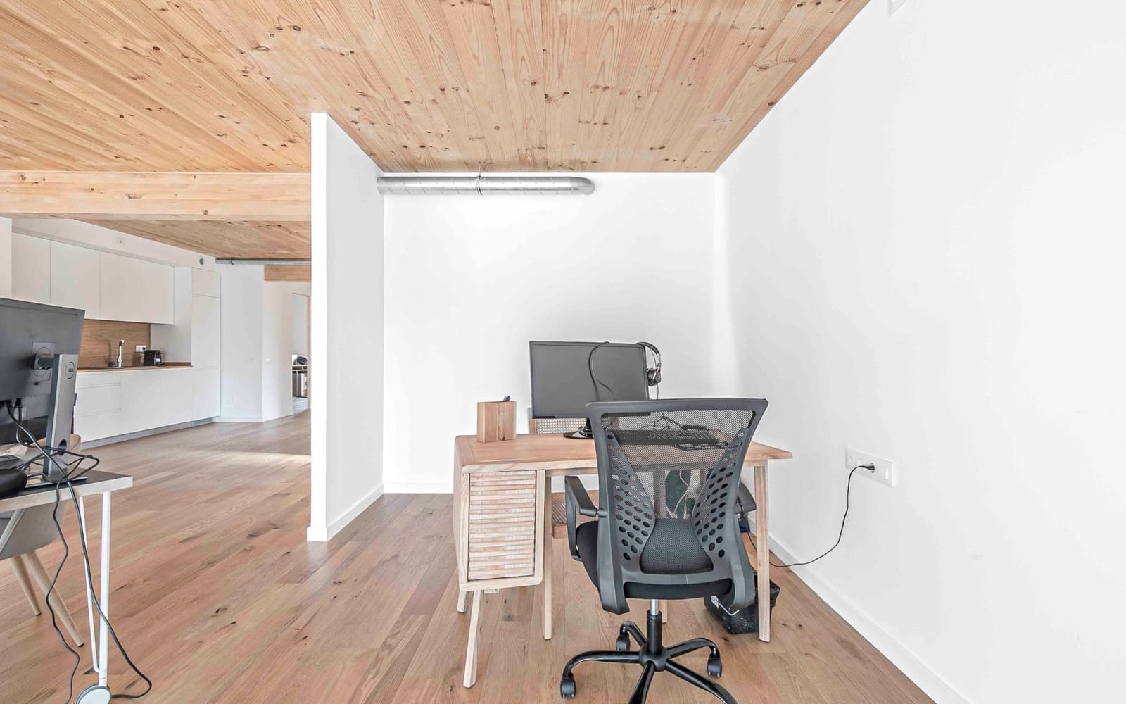 Commercial for sale in Dosrius - € 249,000 (Ref: 9588497)