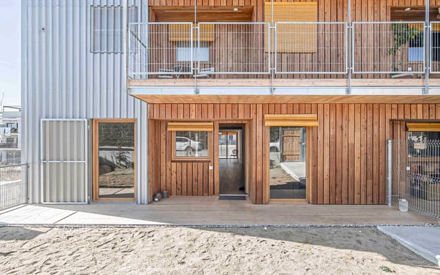 Commercial for sale in Dosrius - € 249,000 (Ref: 9588497)