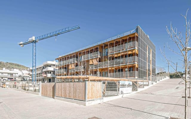 Commercial for sale in Dosrius - € 249,000 (Ref: 9588497)