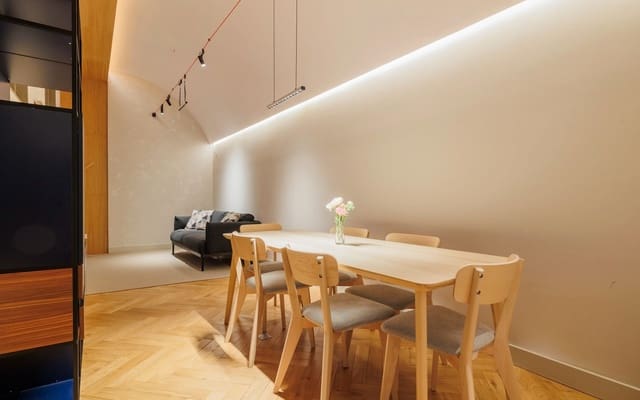 2 makuuhuone Asunto myytävänä paikassa Cortes, Madrid kaupunki - 1 595 000 € (Ref: 9588498)