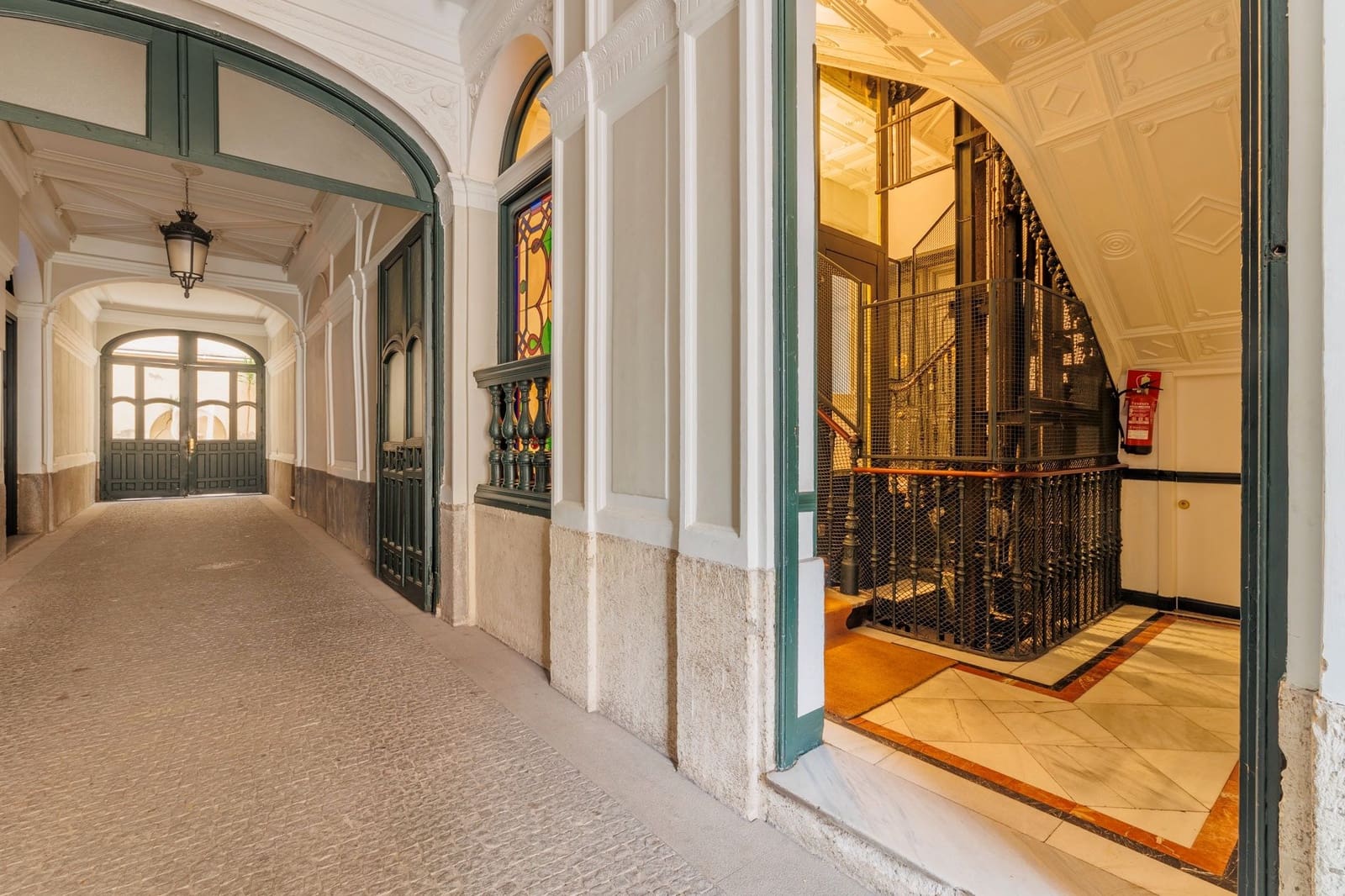 2 makuuhuone Asunto myytävänä paikassa Madrid kaupunki - 1 595 000 € (Ref: 9588498)