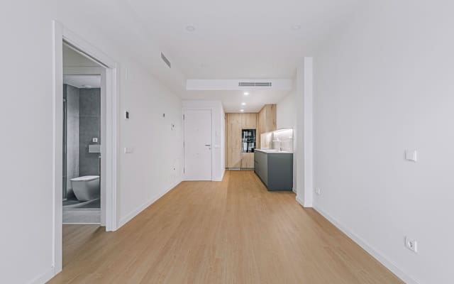 2 Zimmer Wohnung zu vermieten in El Guinardó, Barcelona Stadt mit Garage - 1.850 € (Ref: 9588502)